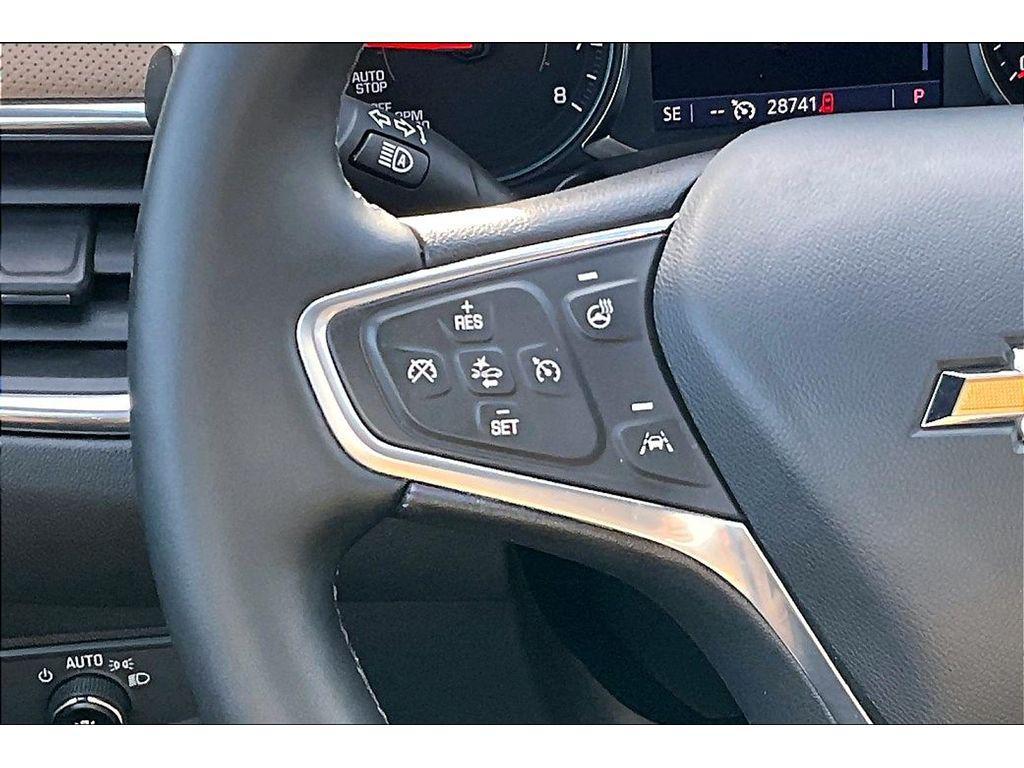 used 2023 Chevrolet Equinox car, priced at $27,846