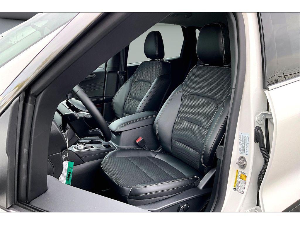 new 2026 Ford Escape PHEV car, priced at $34,050