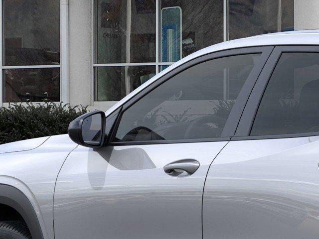 new 2025 Chevrolet Trax car, priced at $25,085