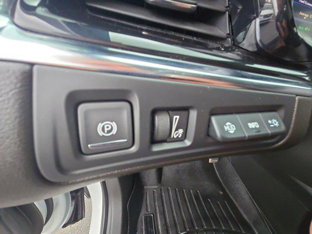 used 2022 Cadillac XT6 car, priced at $42,991
