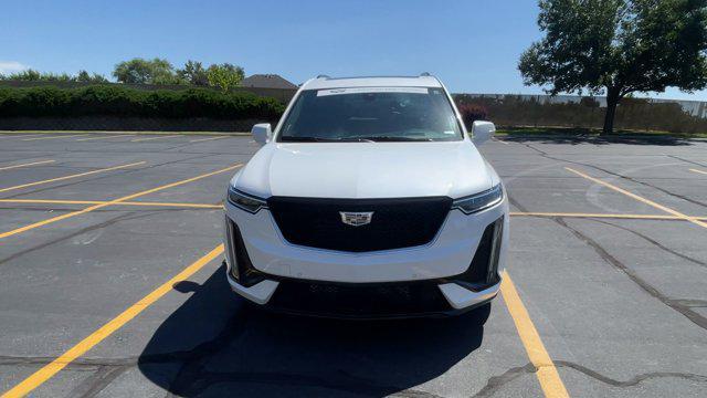 used 2022 Cadillac XT6 car, priced at $40,496