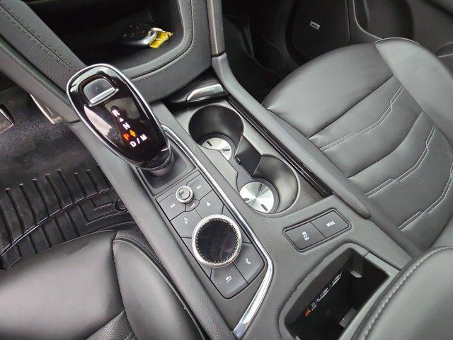 used 2022 Cadillac XT6 car, priced at $42,991