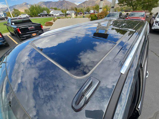 used 2022 GMC Yukon XL car, priced at $59,994