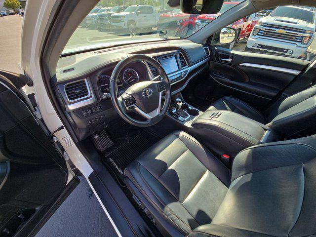 used 2019 Toyota Highlander car, priced at $23,775