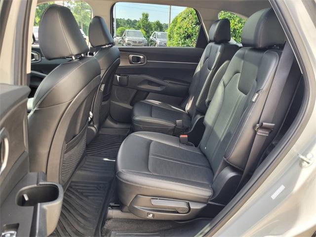 used 2024 Kia Sorento car, priced at $31,990