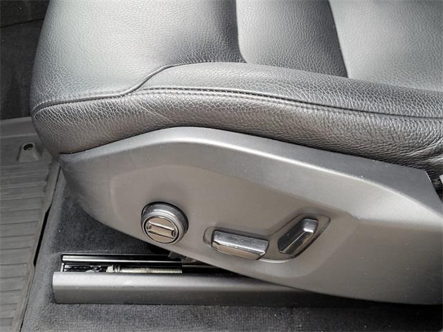 used 2021 Volvo XC90 car, priced at $30,290