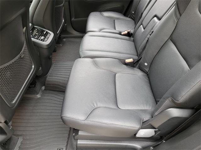 used 2021 Volvo XC90 car, priced at $30,290