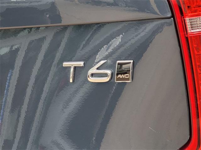 used 2021 Volvo XC90 car, priced at $30,290