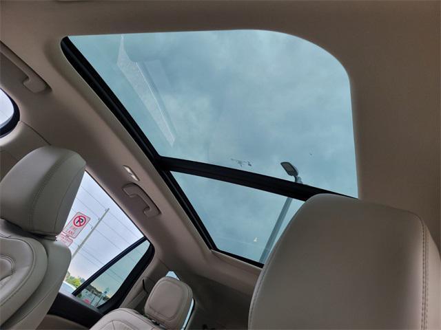 used 2023 Lincoln Aviator car, priced at $45,290