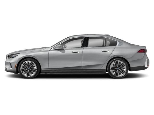 new 2025 BMW 540 car, priced at $73,725