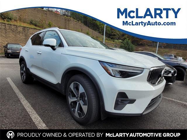 used 2023 Volvo XC40 car, priced at $36,490