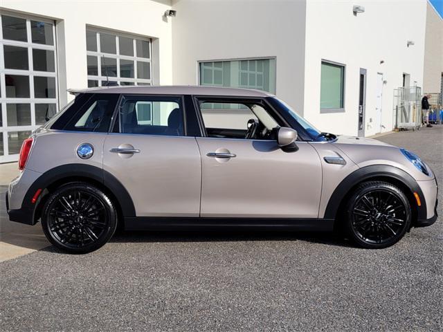 used 2024 MINI Hardtop car, priced at $24,990