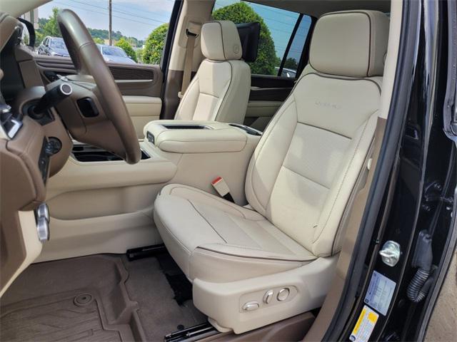 used 2021 GMC Yukon XL car, priced at $36,500