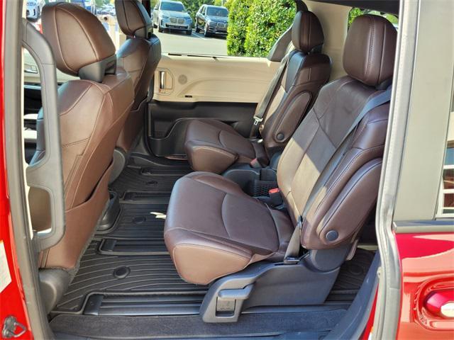 used 2023 Toyota Sienna car, priced at $52,690