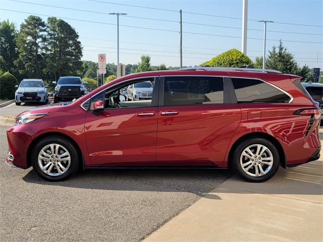 used 2023 Toyota Sienna car, priced at $52,690