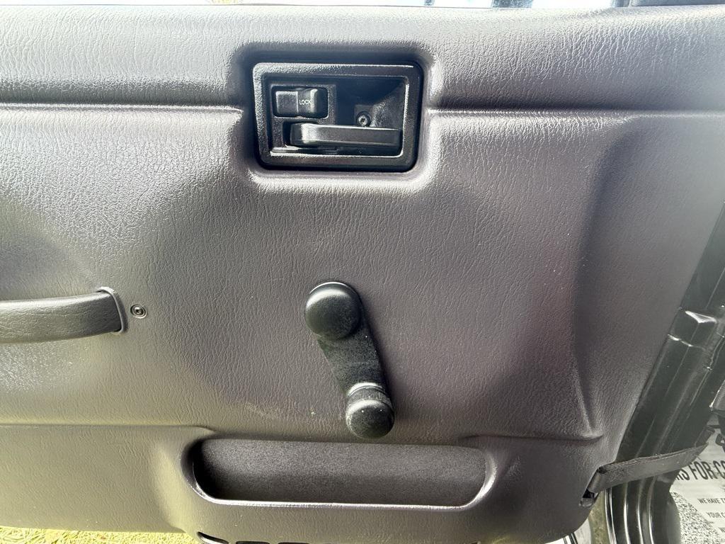 used 2002 Jeep Wrangler car, priced at $6,988