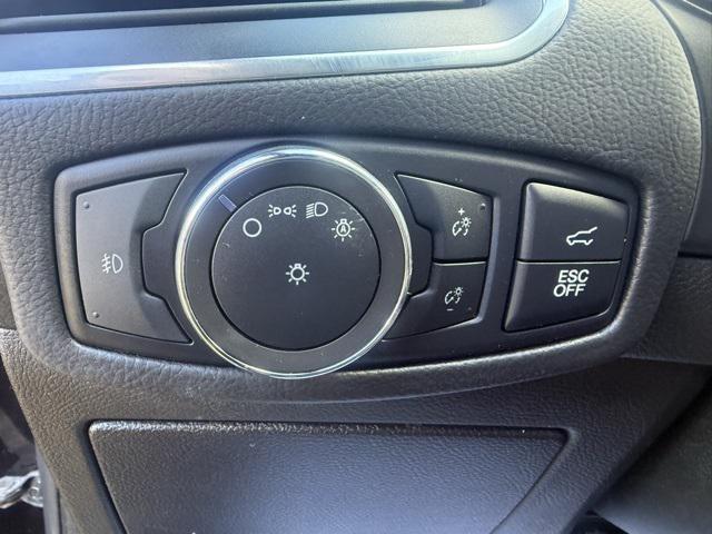 used 2022 Ford Edge car, priced at $28,743