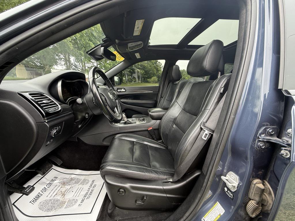 used 2021 Jeep Grand Cherokee car, priced at $28,619