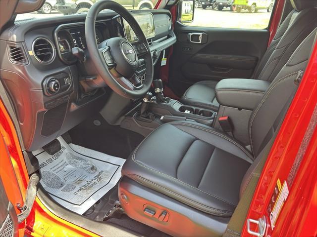new 2025 Jeep Gladiator car, priced at $51,005