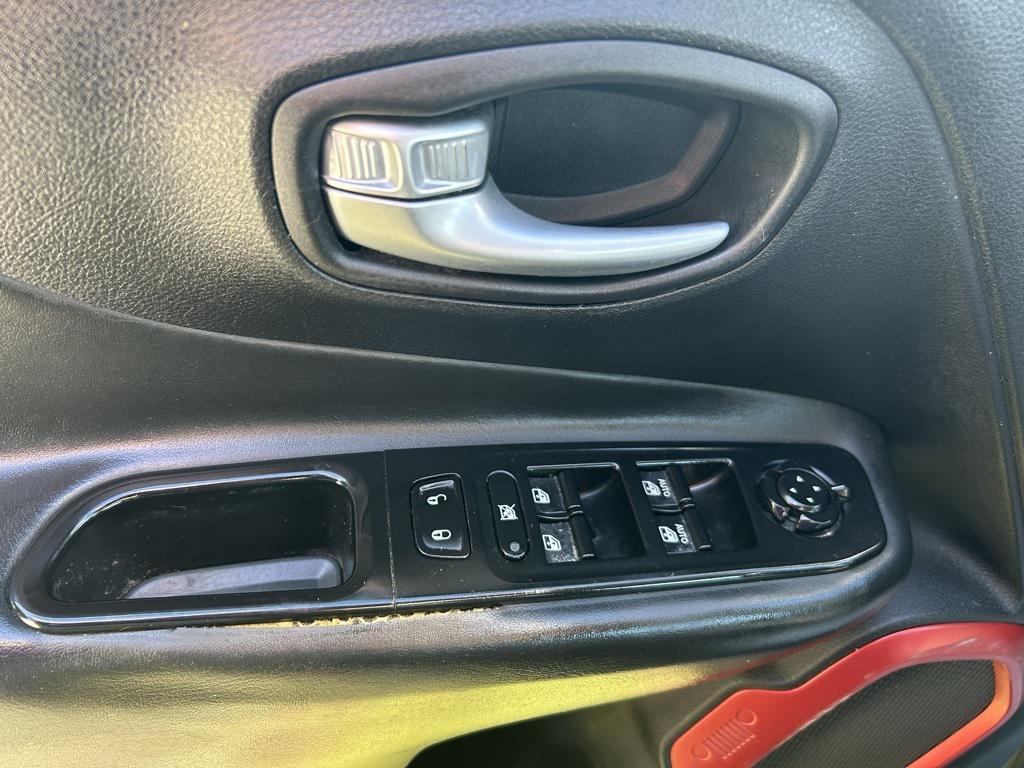used 2015 Jeep Renegade car, priced at $11,425