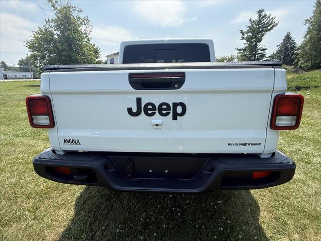 new 2025 Jeep Gladiator car, priced at $51,035
