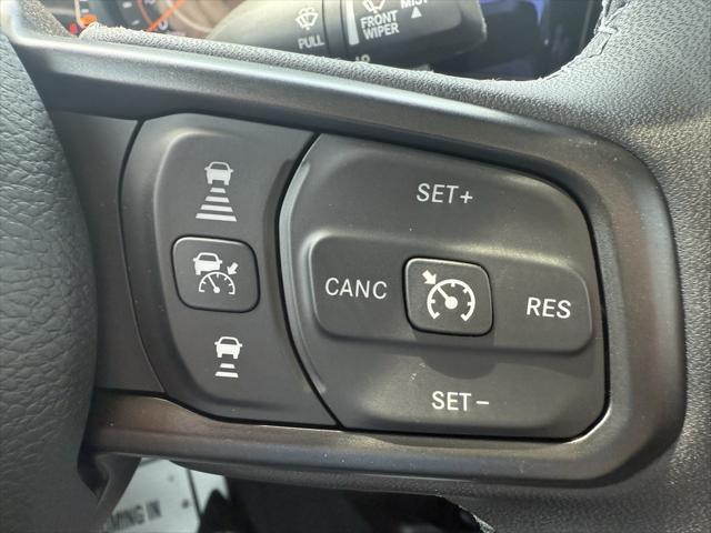 new 2025 Jeep Gladiator car, priced at $51,035