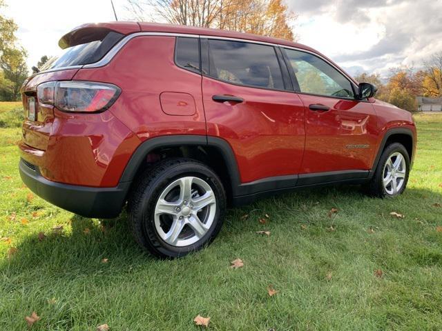 new 2024 Jeep Compass car, priced at $30,590