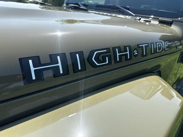new 2025 Jeep Gladiator car, priced at $49,410