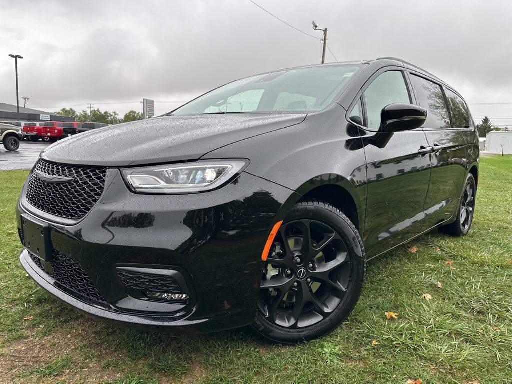 new 2026 Chrysler Pacifica car, priced at $52,535