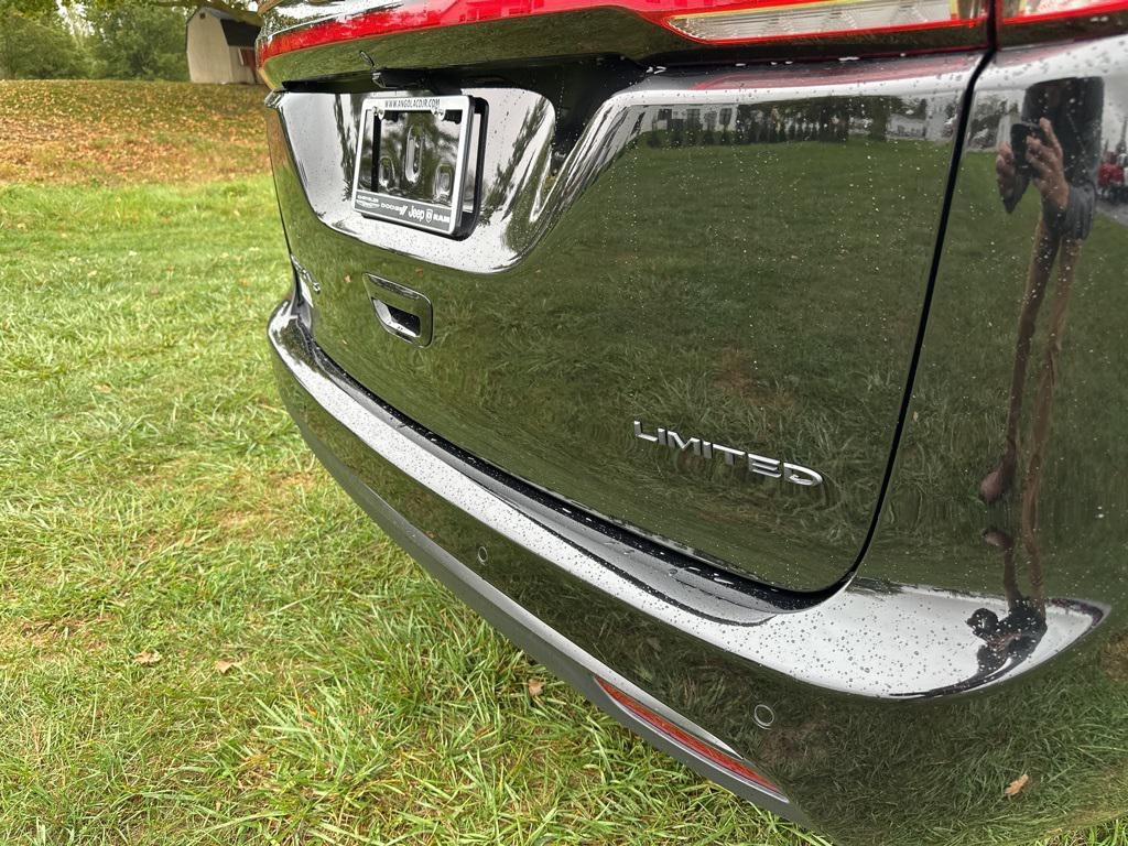 new 2026 Chrysler Pacifica car, priced at $52,535