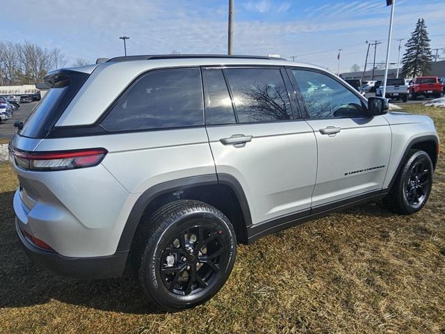 new 2025 Jeep Grand Cherokee car, priced at $46,530