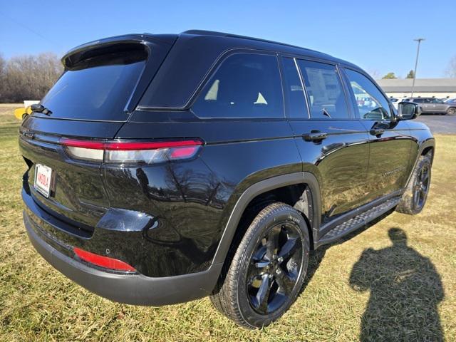 new 2025 Jeep Grand Cherokee car, priced at $54,405