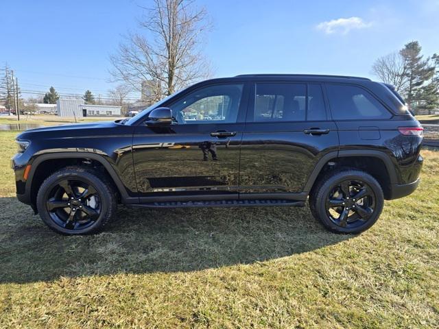 new 2025 Jeep Grand Cherokee car, priced at $54,405