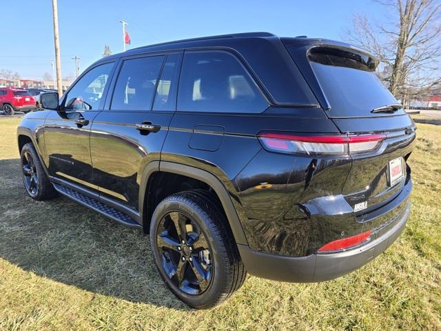 new 2025 Jeep Grand Cherokee car, priced at $54,405