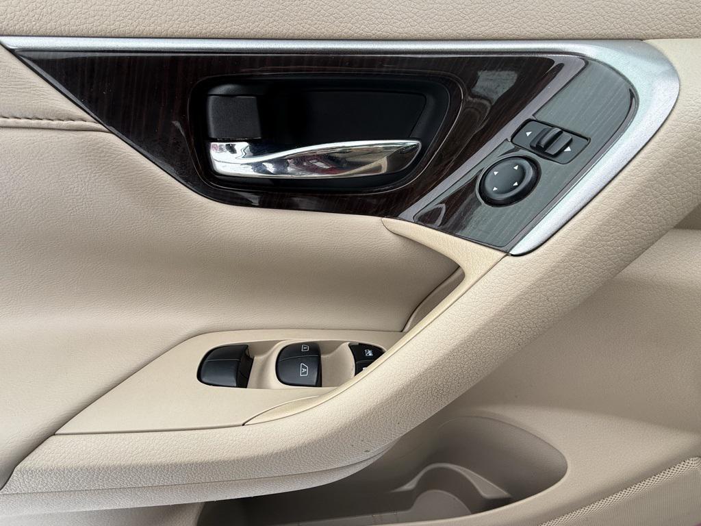 used 2015 Nissan Altima car, priced at $11,971
