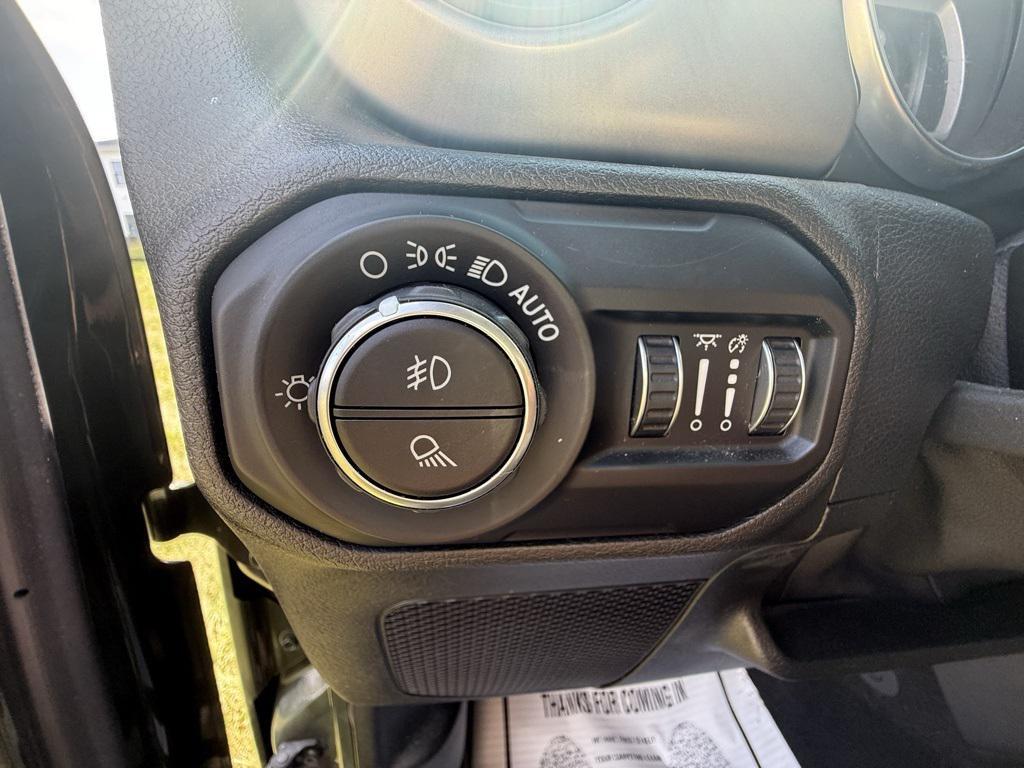 used 2021 Jeep Gladiator car, priced at $31,055