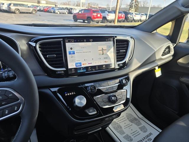 new 2025 Chrysler Voyager car, priced at $41,690