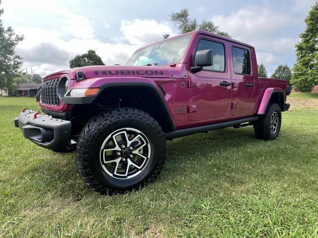 new 2024 Jeep Gladiator car, priced at $69,335