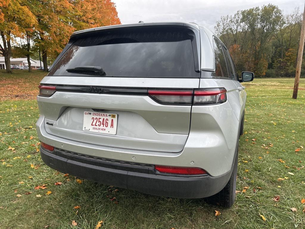 new 2025 Jeep Grand Cherokee car, priced at $46,730