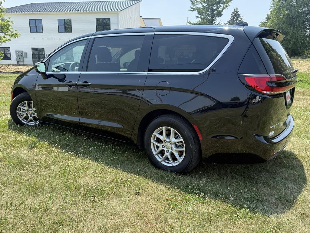 used 2024 Chrysler Pacifica car, priced at $31,491