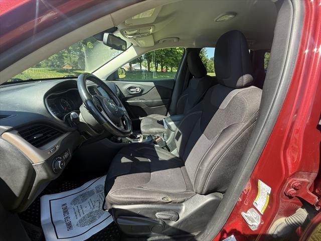 used 2015 Jeep Cherokee car, priced at $6,982