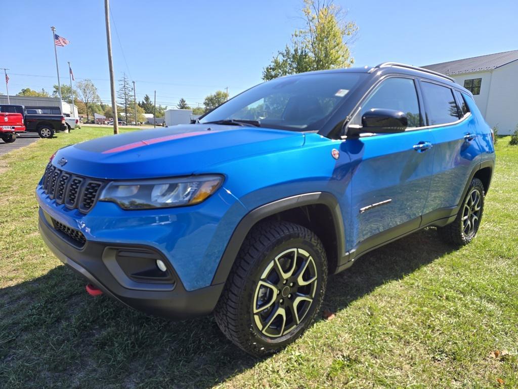 new 2026 Jeep Compass car, priced at $35,985