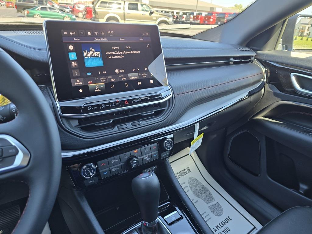 new 2026 Jeep Compass car, priced at $35,985