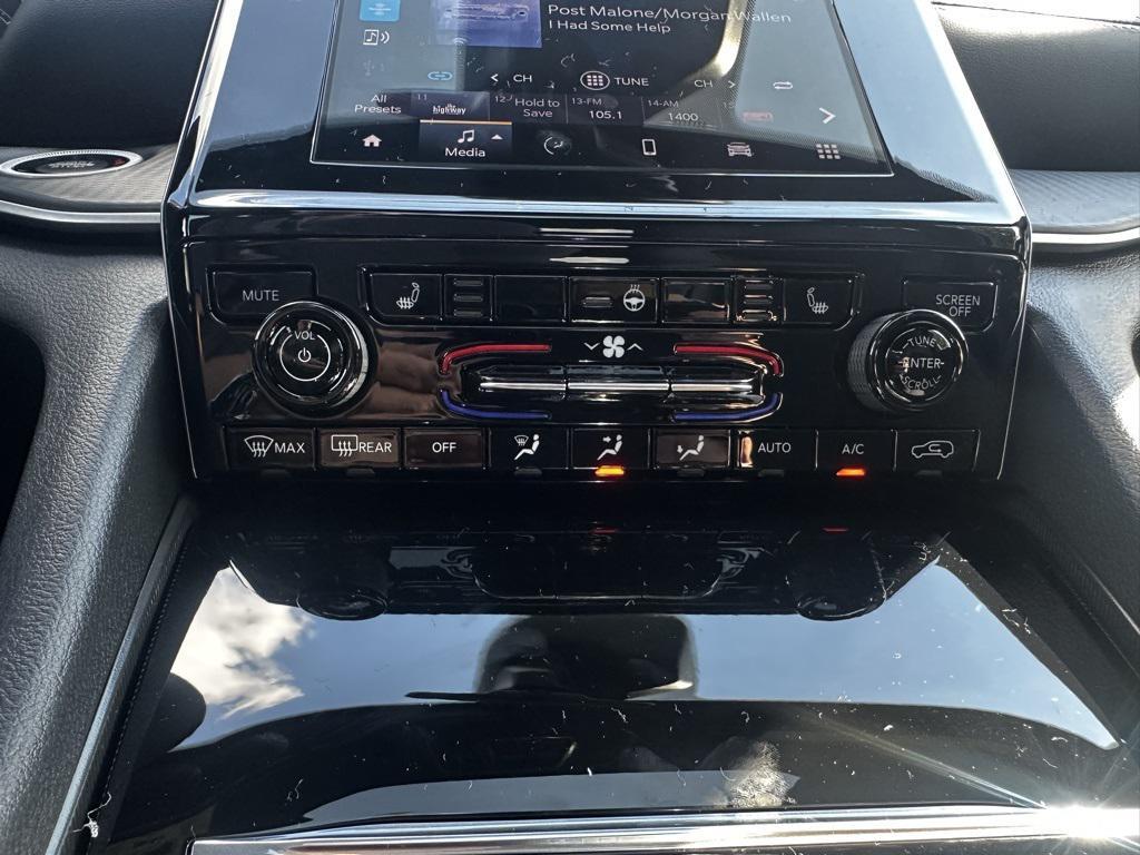 new 2025 Jeep Grand Cherokee car, priced at $46,730