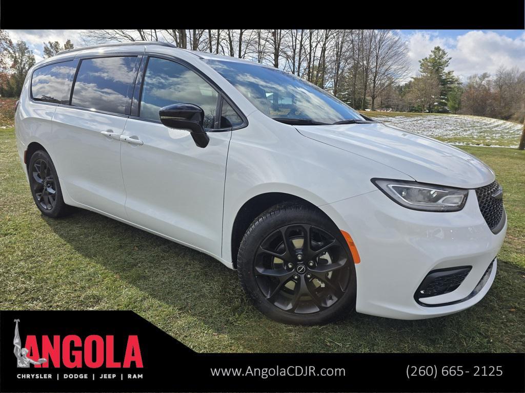 new 2026 Chrysler Pacifica car, priced at $49,780