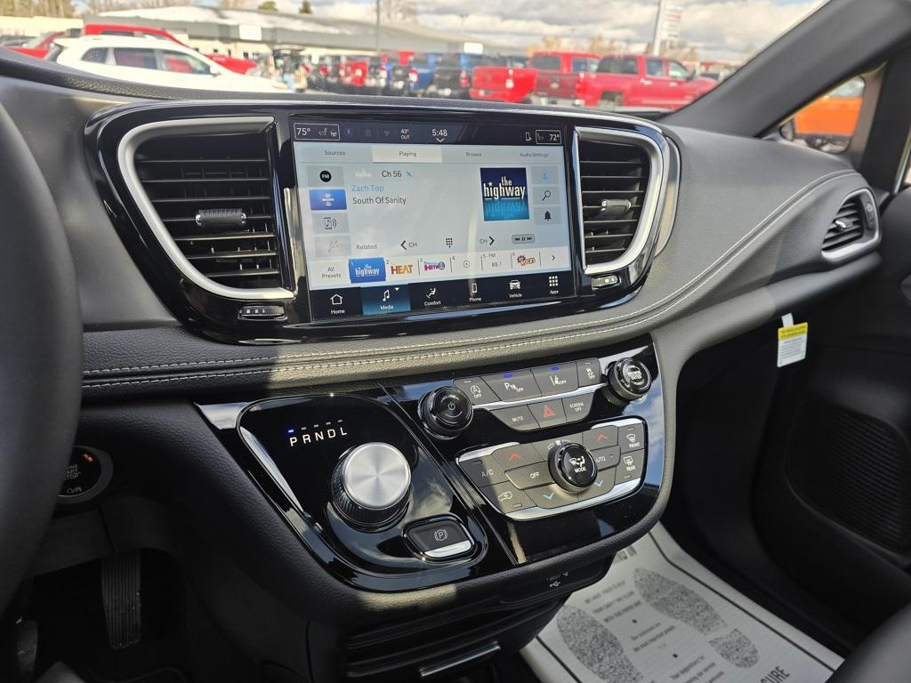 new 2026 Chrysler Pacifica car, priced at $49,780
