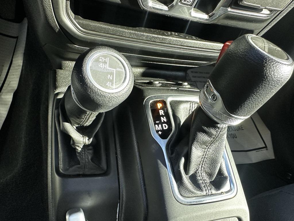 used 2022 Jeep Gladiator car, priced at $27,452