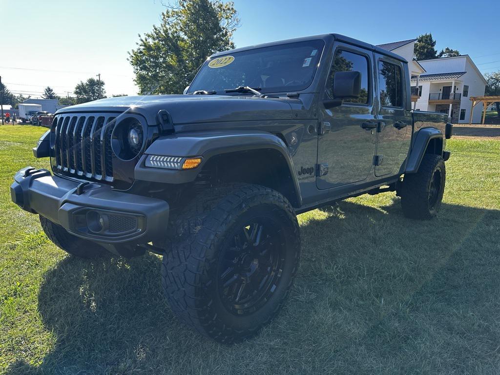 used 2022 Jeep Gladiator car, priced at $27,452