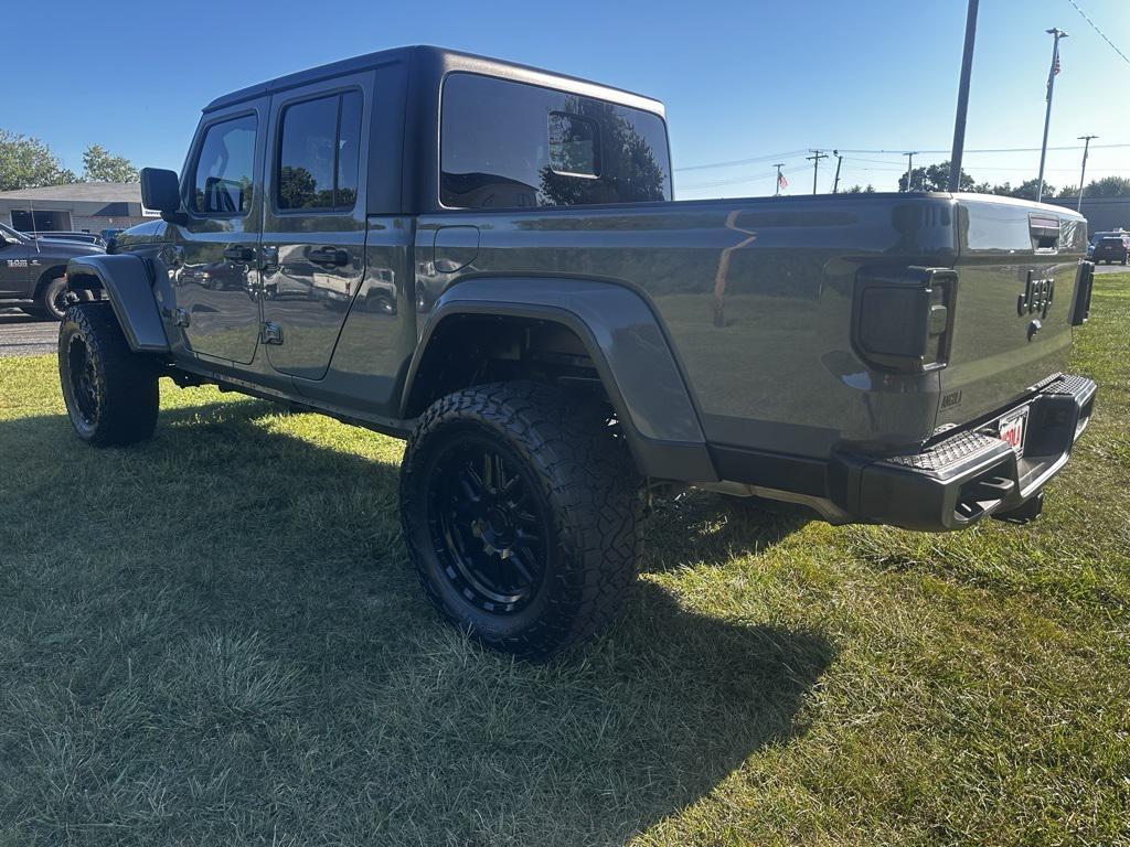 used 2022 Jeep Gladiator car, priced at $27,452
