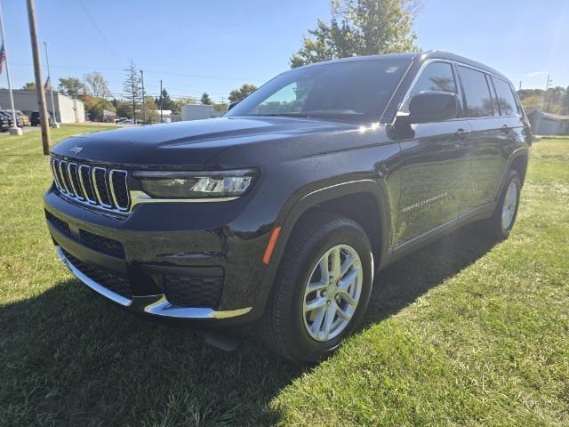 new 2025 Jeep Grand Cherokee car, priced at $45,720